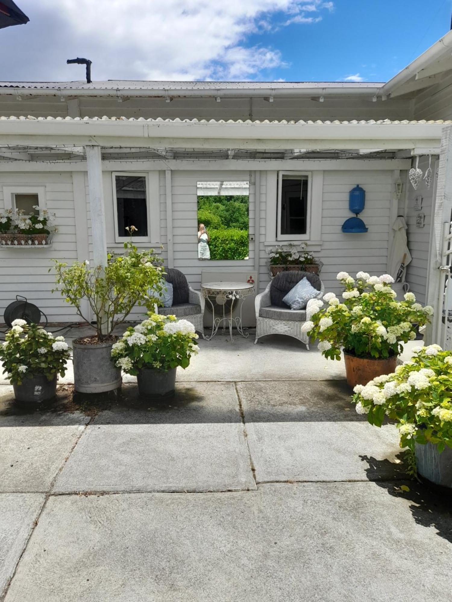 The White House Taihape Apartment Bagian luar foto